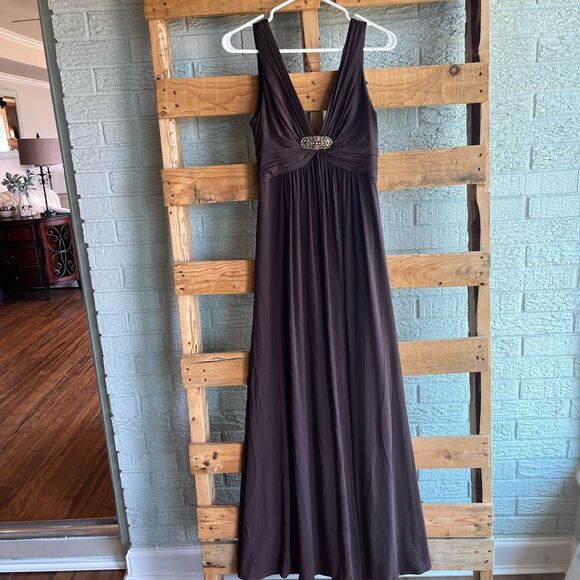 New bcbgmaxazria brown halter pendant maxi gown - Picture 1 of 7
